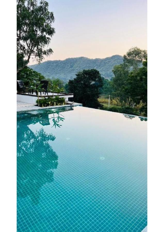 Lake City Villa Udaipur Exterior foto